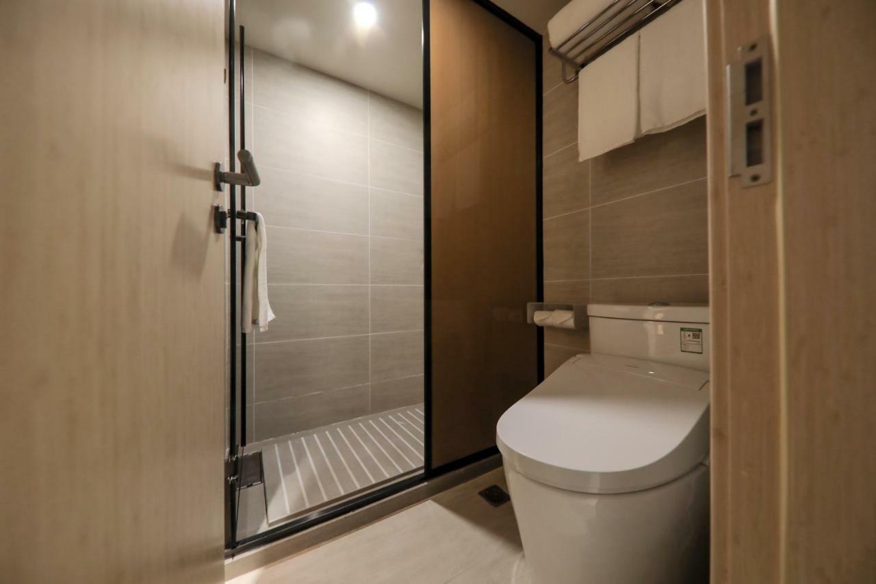 Ji Hotel Shanghaj Zewnętrze zdjęcie