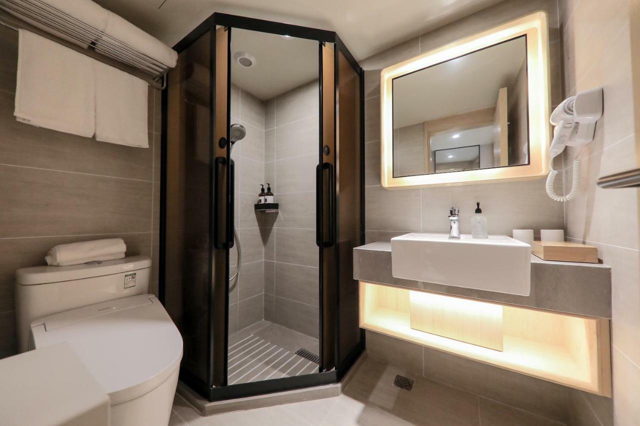 Ji Hotel Shanghaj Zewnętrze zdjęcie