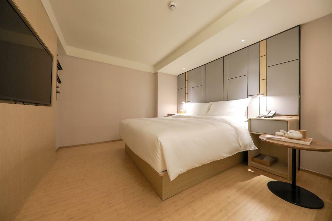 Ji Hotel Shanghaj Zewnętrze zdjęcie